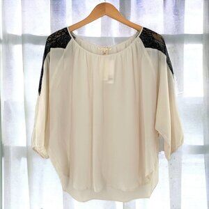 NEW/NWT Gold Hawk Ivory Silk & Black Lace Dolman Sleeve Blouse Size Medium Top